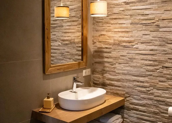 Bed & Breakfast Eighty One Horse Boulevard *